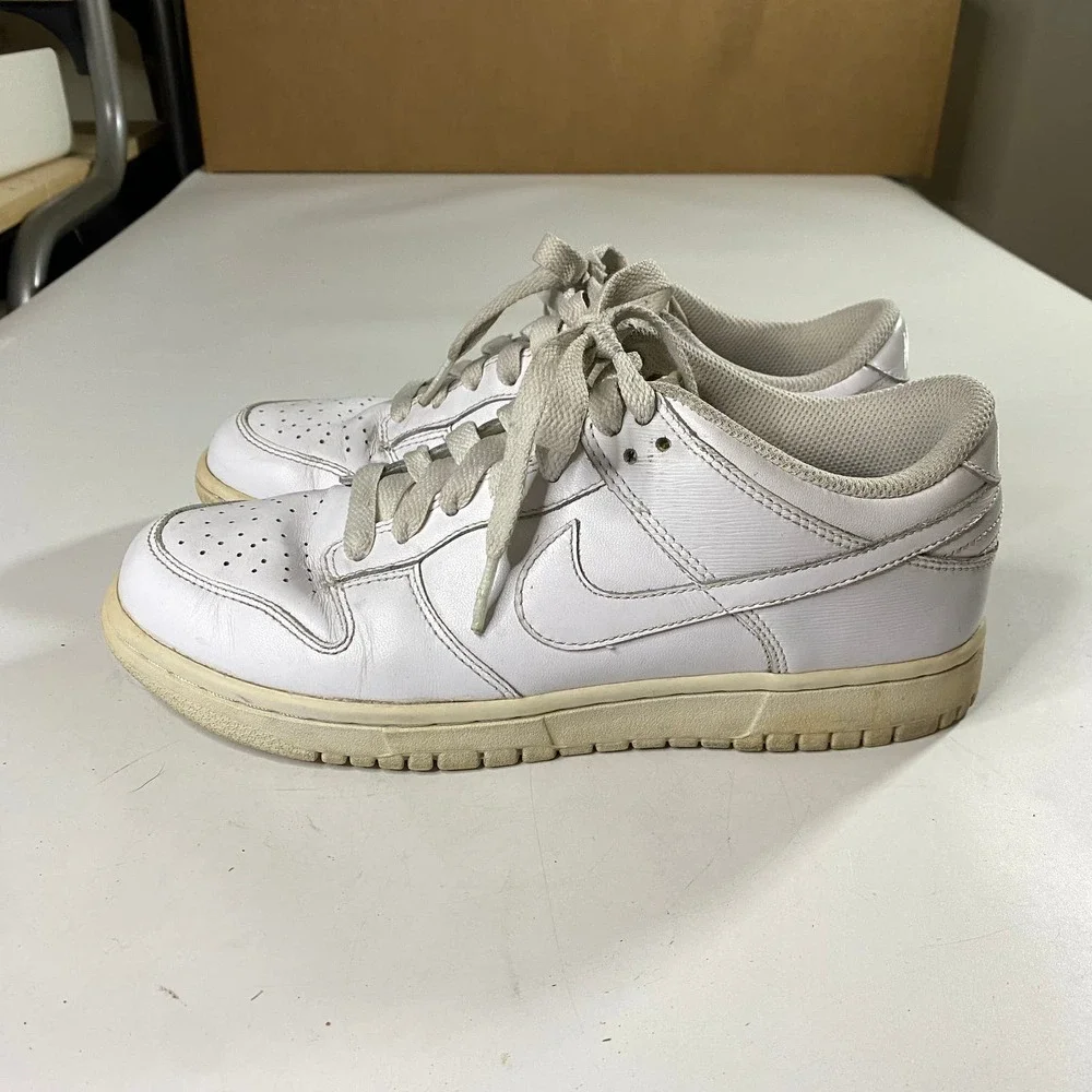 Nike Dunk Low Triple White Shoes Sneakers Women's 8 - Picture 4 of 8